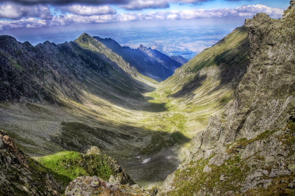 1.vale glaciara_spre Transilvania1