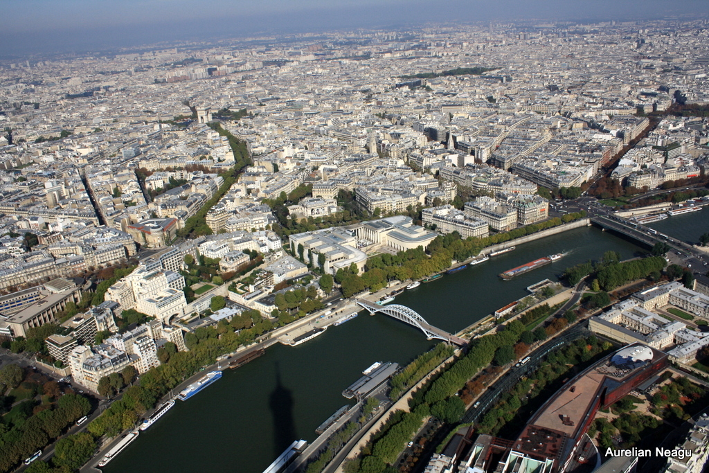 Eiffel_7071