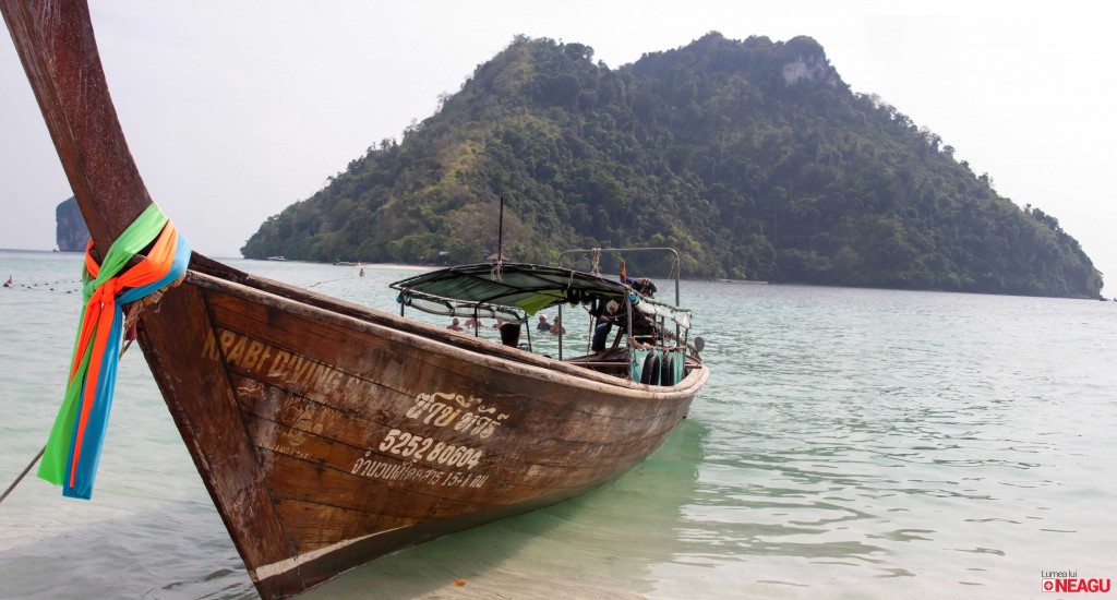 Thai boat